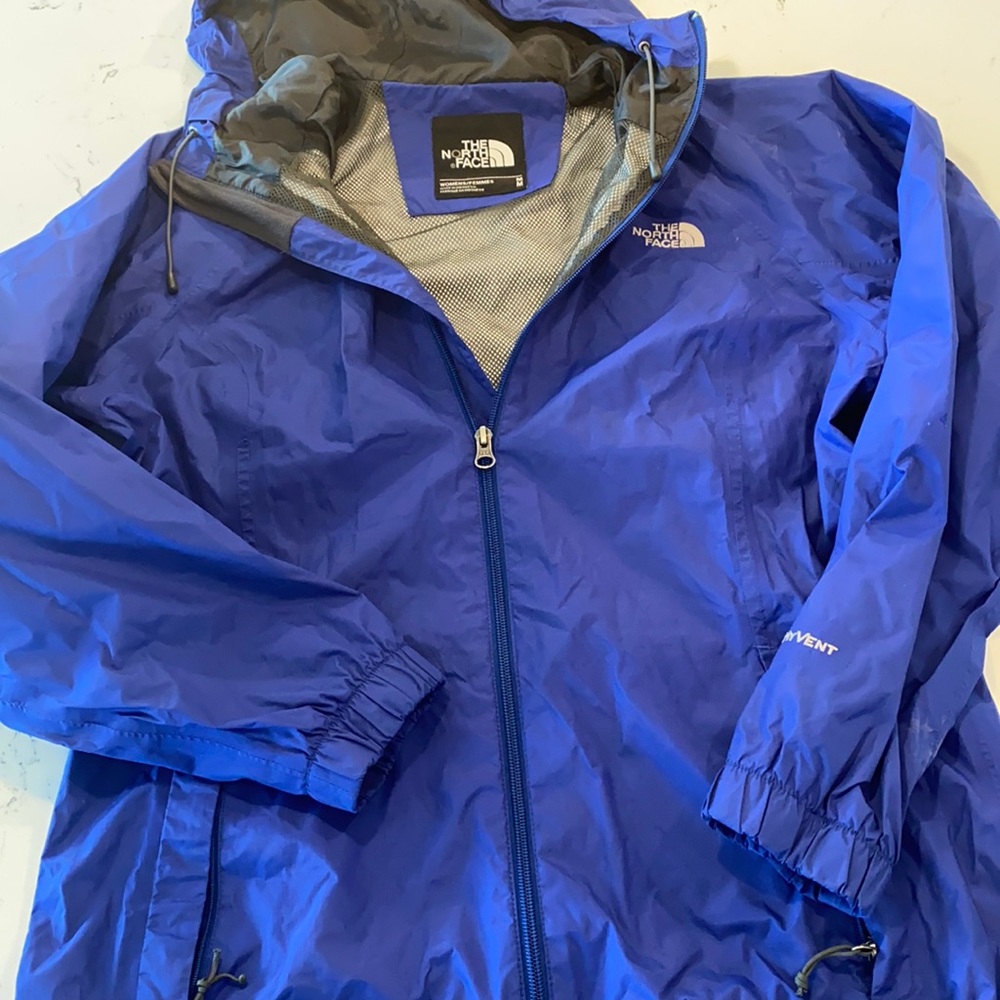 Women’s The North Face rain jacket